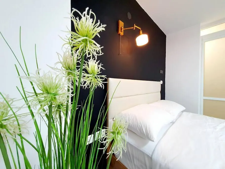 חיפה Hantke28 Budget Apartment
